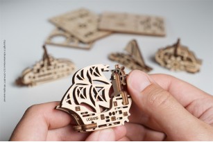 U-Fidgets Ships